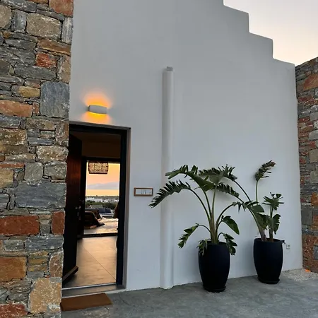 The Nine Graces- Liv, Stunning Views, Pool Villa *