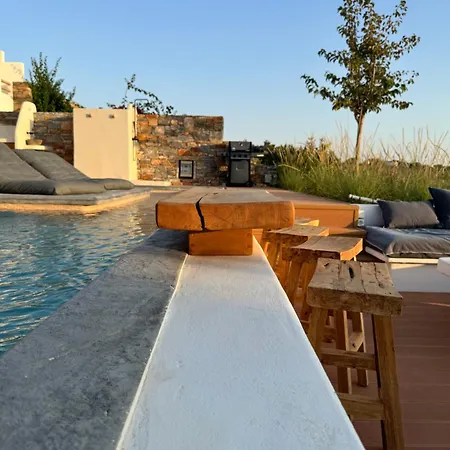 فيلة The Nine Graces- Liv, Stunning Views, Pool