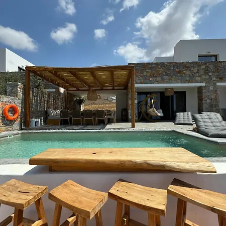The Nine Graces- Liv, Stunning Views, Pool فيلة *