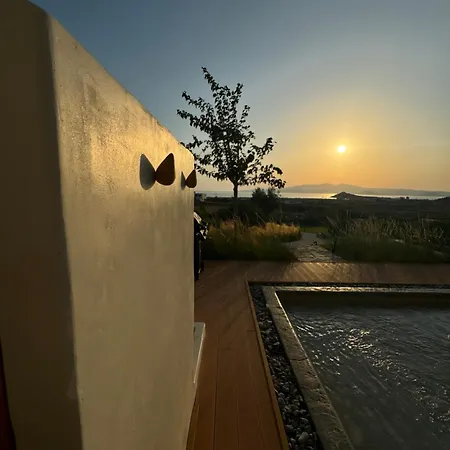 فيلة The Nine Graces- Liv, Stunning Views, Pool Kastrákion