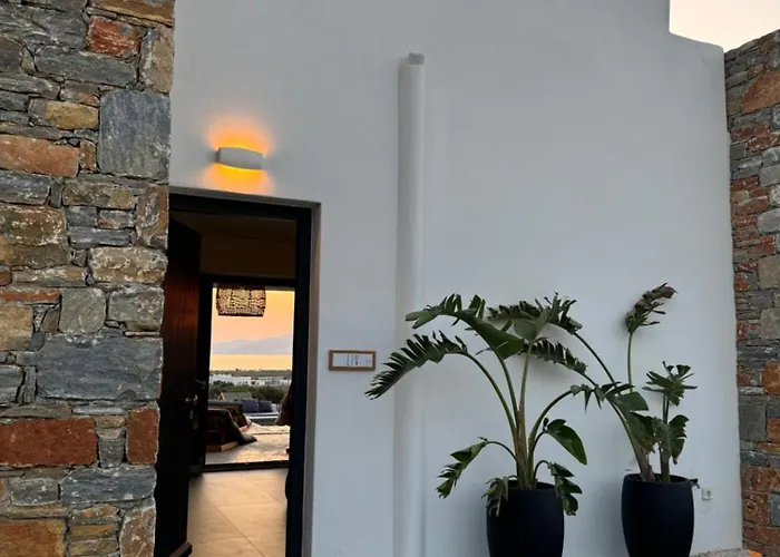 The Nine Graces- Liv, Stunning Views, Pool Villa *