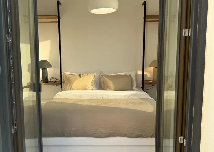 The Nine Graces- Liv, Stunning Views, Pool *