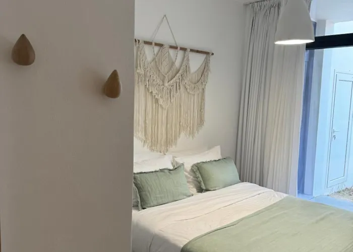 The Nine Graces- Liv, Stunning Views, Pool Kastraki (Naxos)