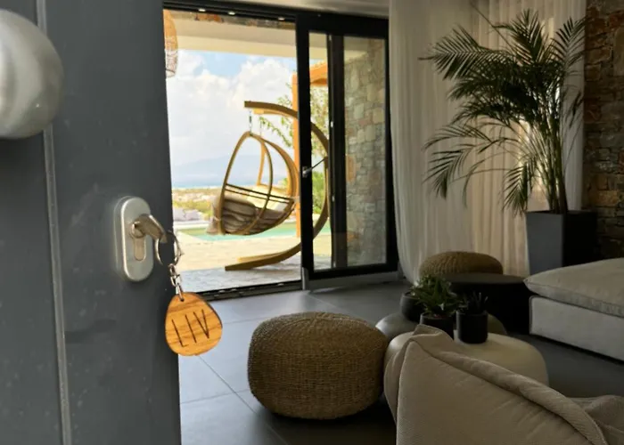 The Nine Graces- Liv, Stunning Views, Pool Villa